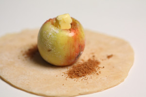 Crimson Gold Mini Apple Pie Bites