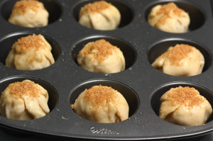 Crimson Gold Mini Apple Pie Bites